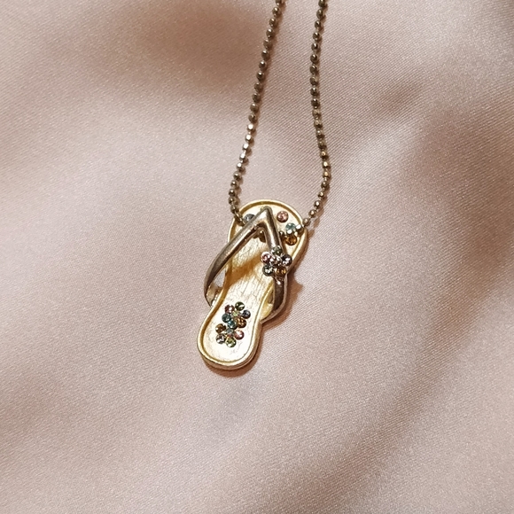 Hawaii Pendant Necklace set - Picture 2 of 4